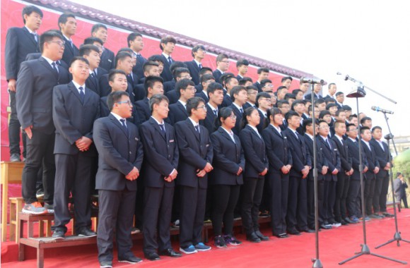我院“纪念长征胜利80周年”合唱比赛成功举行