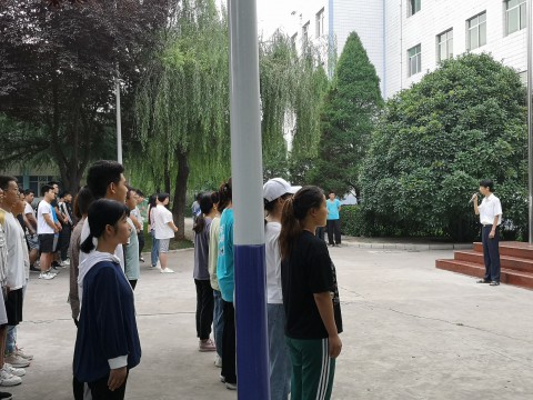 彩神晨会学子