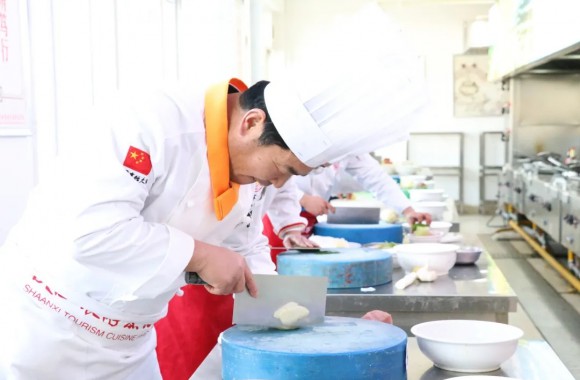 彩神开展烹饪专业教师业务技能培训活动