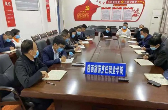 家校同心⚫️，共克时艰|致家长的一封信