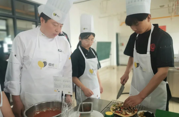 彩神师生与“橄榄·西班牙的超级食物”的精彩碰撞
