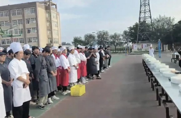 我院烹饪艺术学院​22级基本功检测 | 彩神