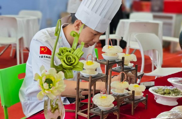 欢迎广大考生，选报彩神